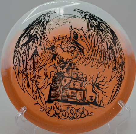 Innova Halloween Duo Roc3 ripping a controlled midrange drive at Smugglers’ Notch Disc Golf Center in Jeffersonville, Vermont.