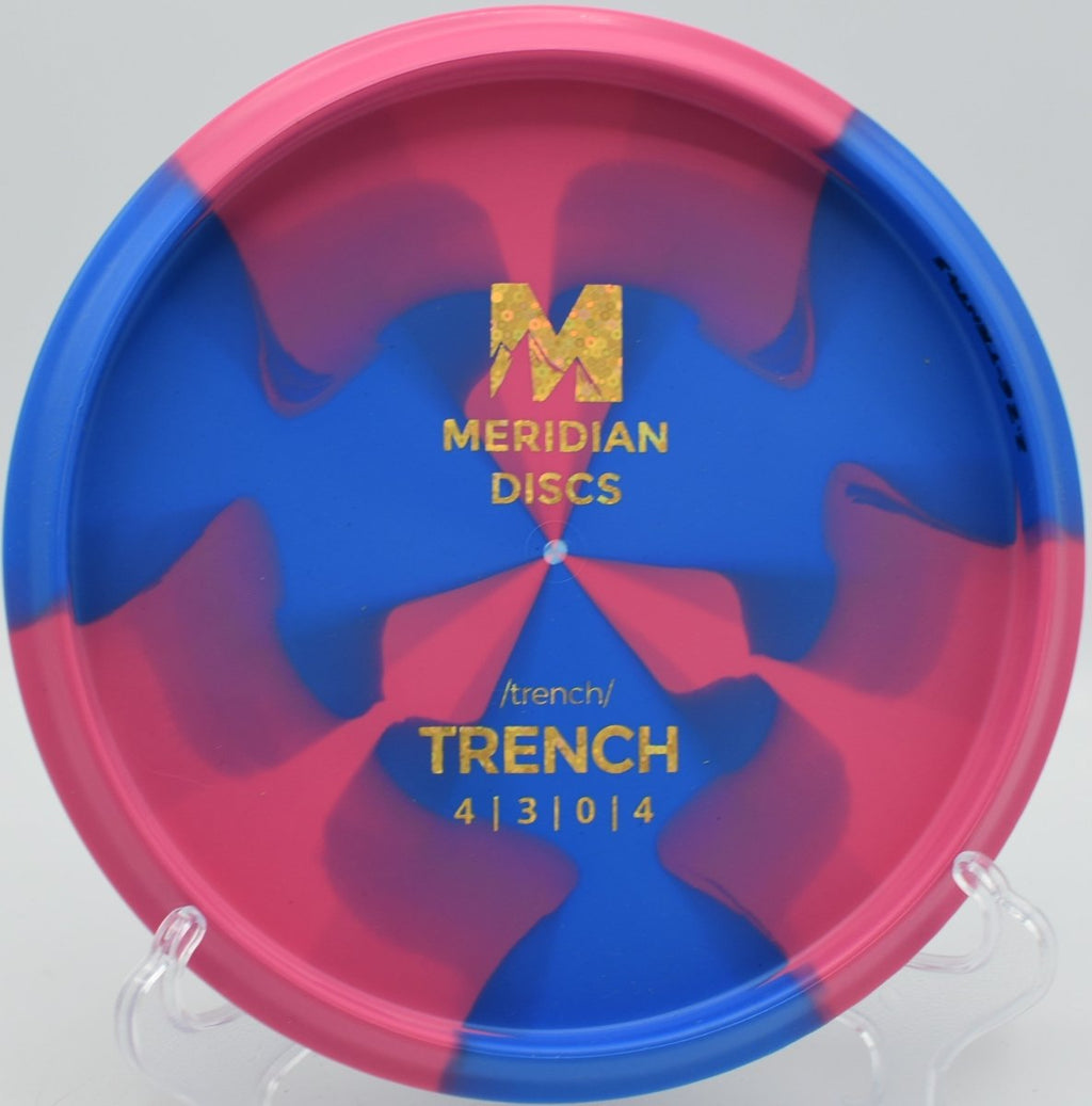 Marbled Graphite Trench hard fading backhand upshot at Persimmon Ridge Disc Golf Course in Greenbrier, Arkansas