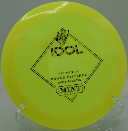 Apex Idol disc flying a controlled hyzer-flip bomb at DeLaveaga Disc Golf Course in Santa Cruz, California