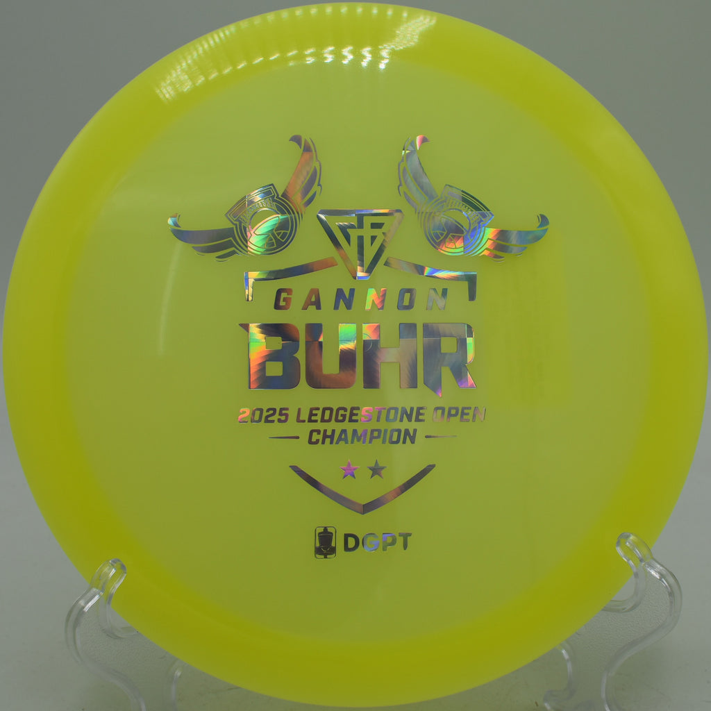 Discmania TD roller shot controlled at Smugglers’ Notch Fox Run Meadows in Vermont