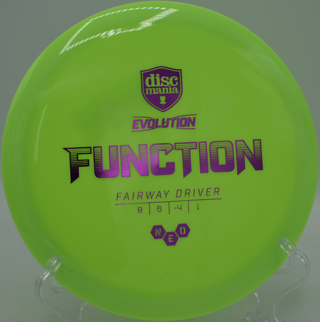 Discmania Neo Function glidey fairway driver shaping anhyzer lines at Lake Stevens Disc Golf Course in Lake Stevens, Washington.