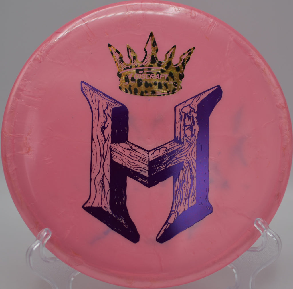 Holyn Handley 2025 Zone SS resting on pine needles at Idlewild DGC in Burlington, KY, highlighting its neutral stability for woods golf.