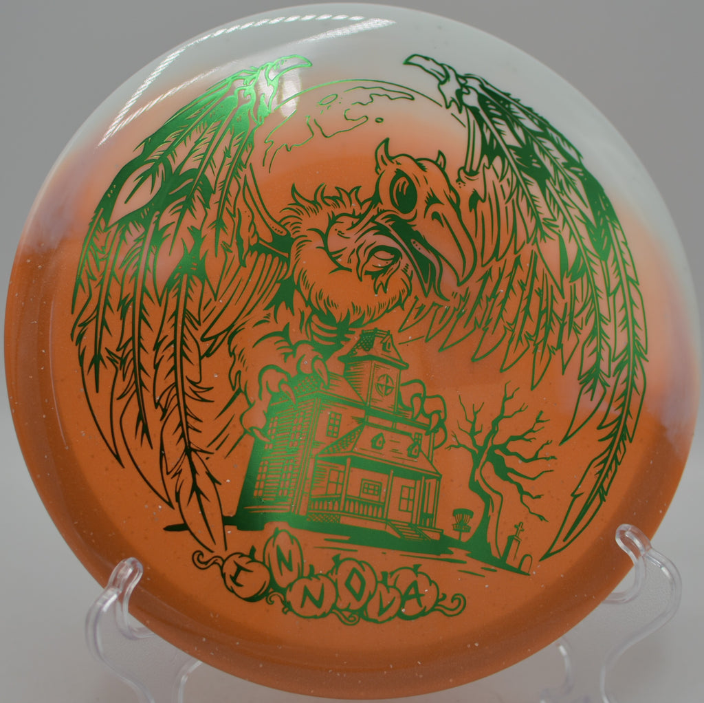 Halloween Duo Roc3 flying smooth with dependable fade at Pier Park Disc Golf Course in Portland, Oregon.