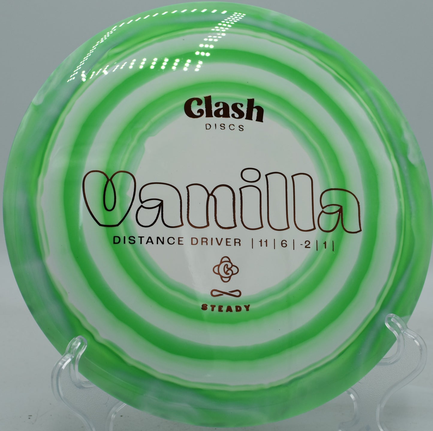 Steady Vanilla launched on a standstill backhand, gliding straight with subtle turn at Harmon Hills.

