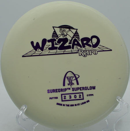Retro Wizard SureGrip SuperGlow at Eagles Crossing DGC, Hawk Point MO for touch approaches and putting accuracy