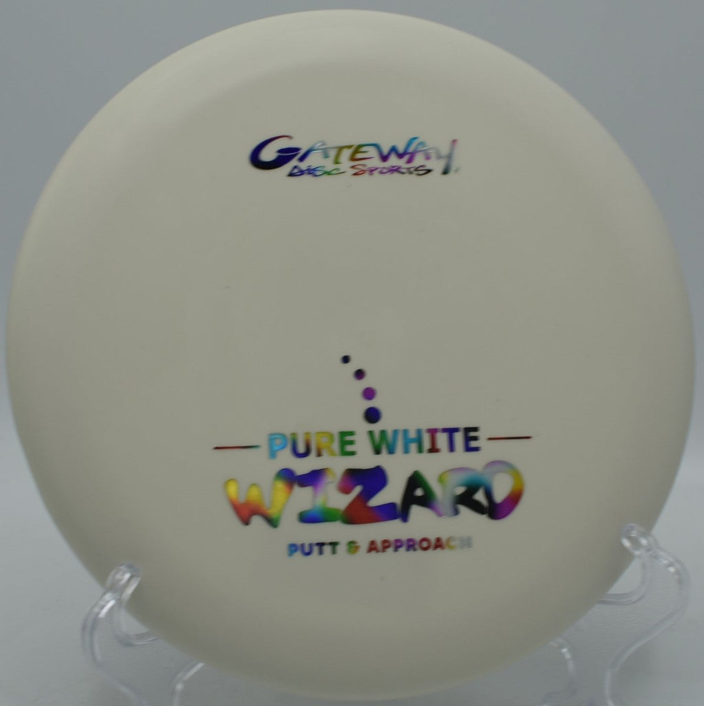 Gateway Pure White Wizard displayed at Brewster Ridge DGC, Jeffersonville VT for consistent putting and approach accuracy
