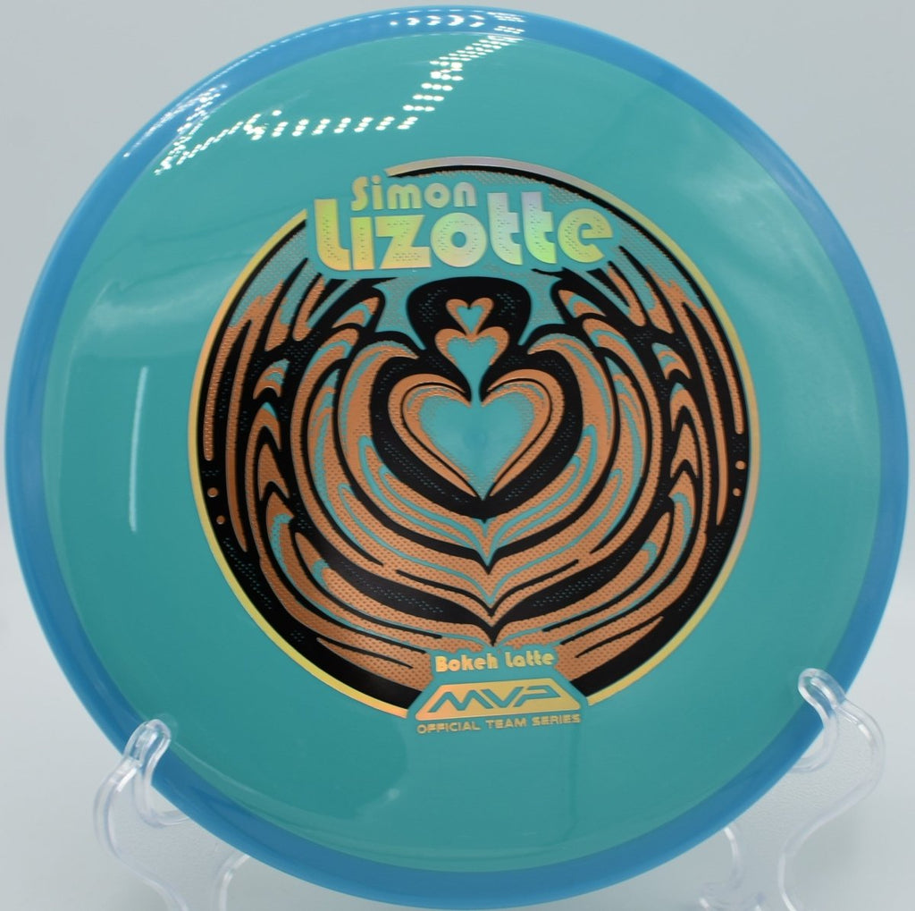 Simon Lizotte Neutron Bokeh high-speed distance shot at Sugaw Creek Disc Golf Course in Charlotte, North Carolina