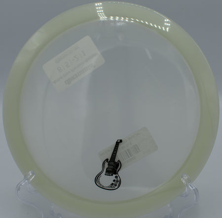 Discmania Active Premium Rockstar understable fairway driver gliding turnovers at Pier Park Disc Golf Course in Portland, Oregon.