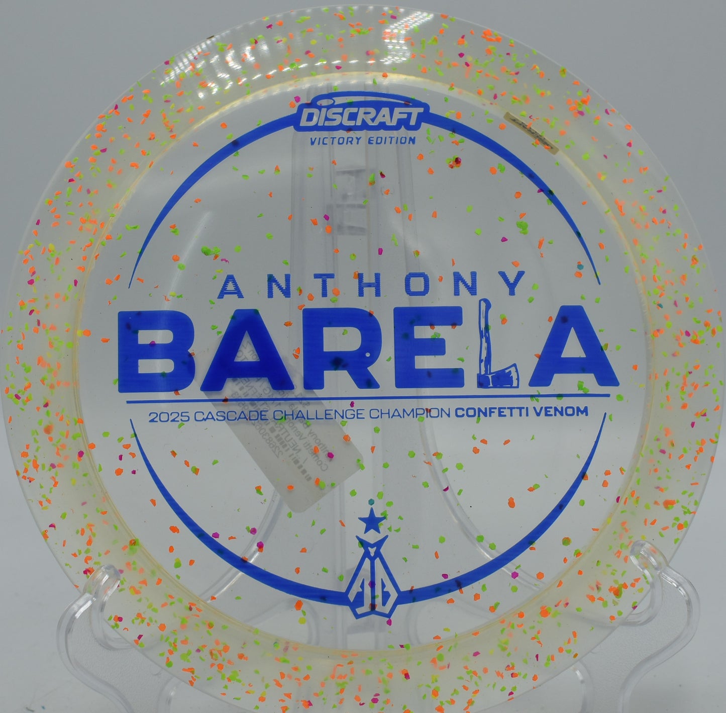 Anthony Barela’s Z Confetti Venom fading hard on downhill bomb at Flip City DGC in Shelby, Michigan

