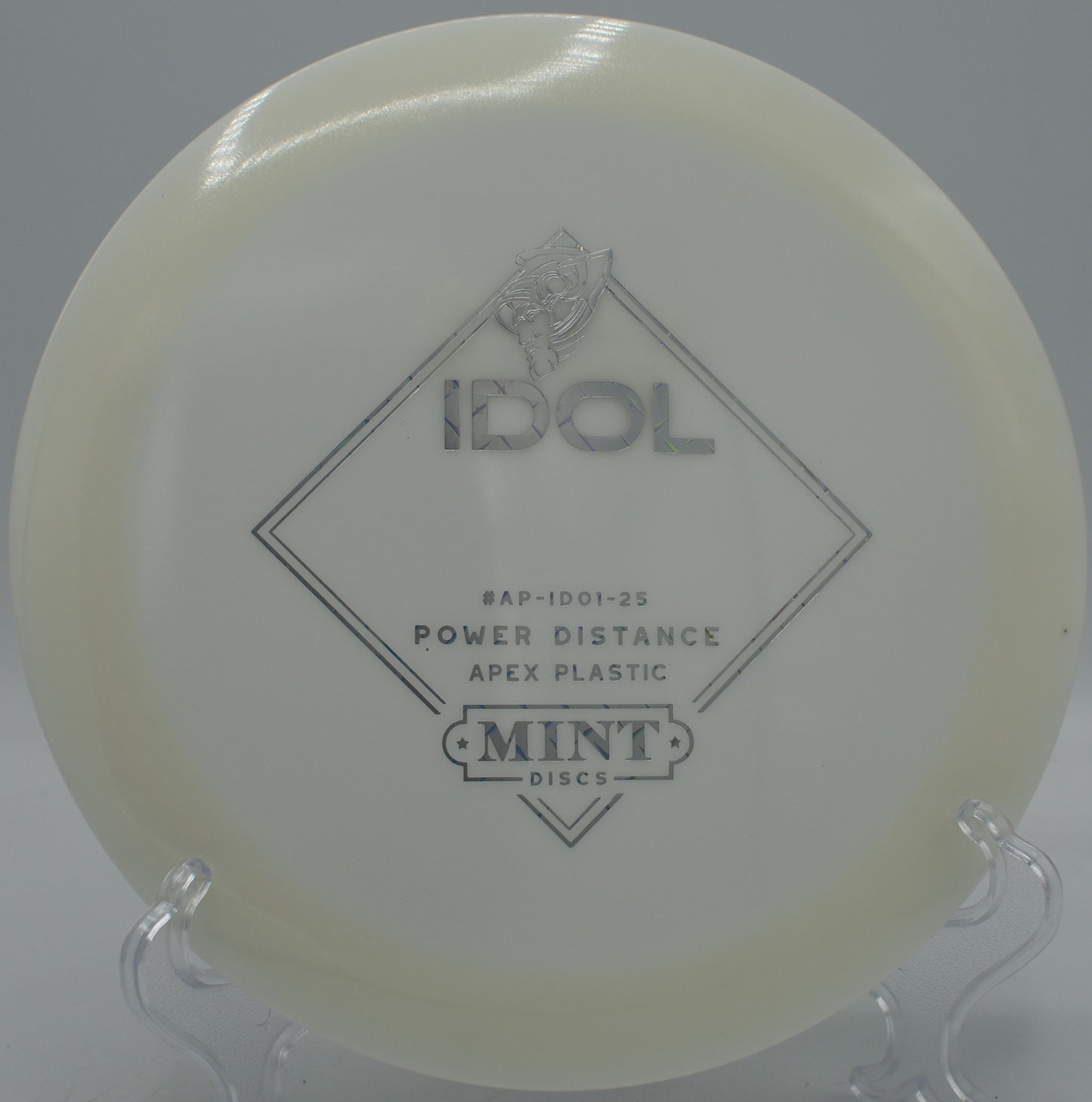 First run Mint Discs Idol flying stable into a headwind with consistent fade at Smugglers' Notch Disc Golf Center in Jeffersonville, Vermont
