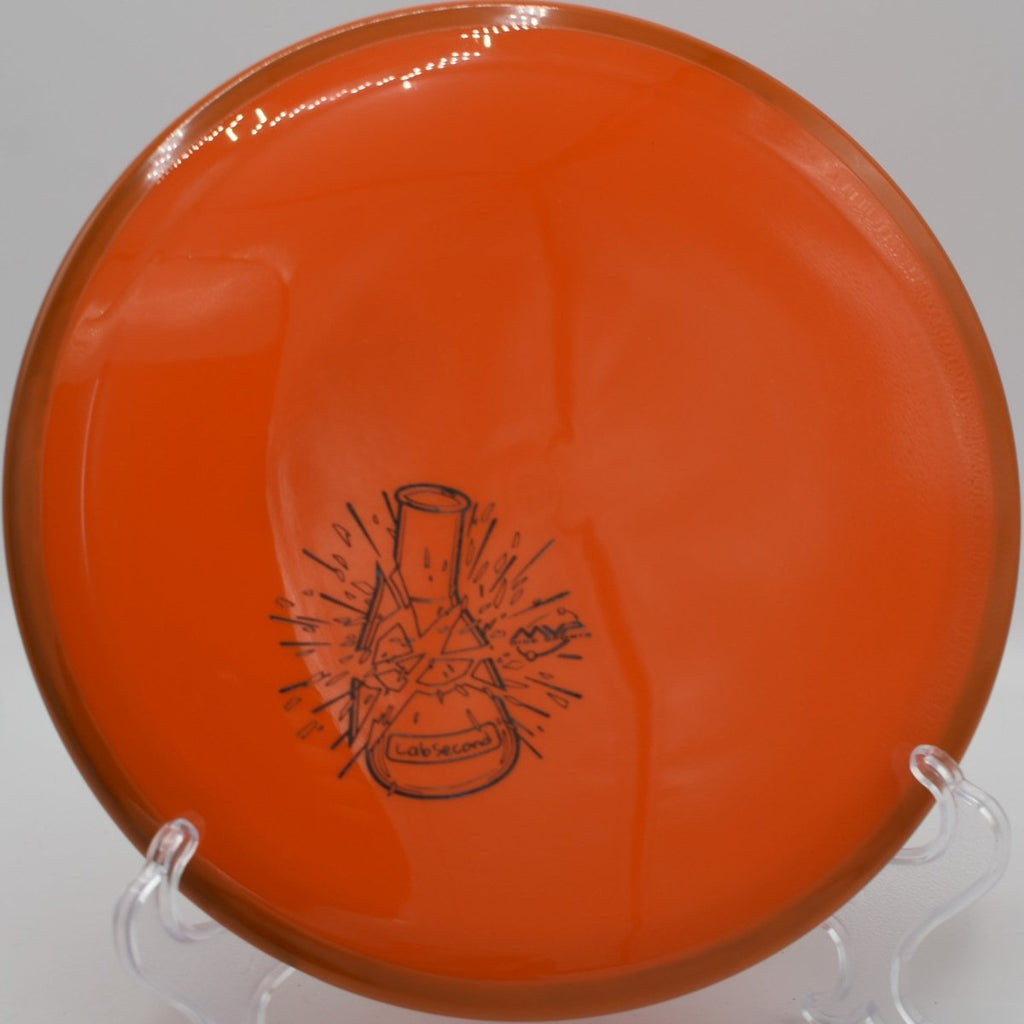 Gyropalooza Box Neutron glide-focused overmolds set out at Sandy Point DGC in WI