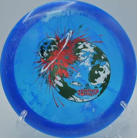 Doomsday Shockwave Cataclysm smashing a downhill bomb at Prairie Pass DGC in Round Rock, TX, gliding deep with a forceful, overstable fade.