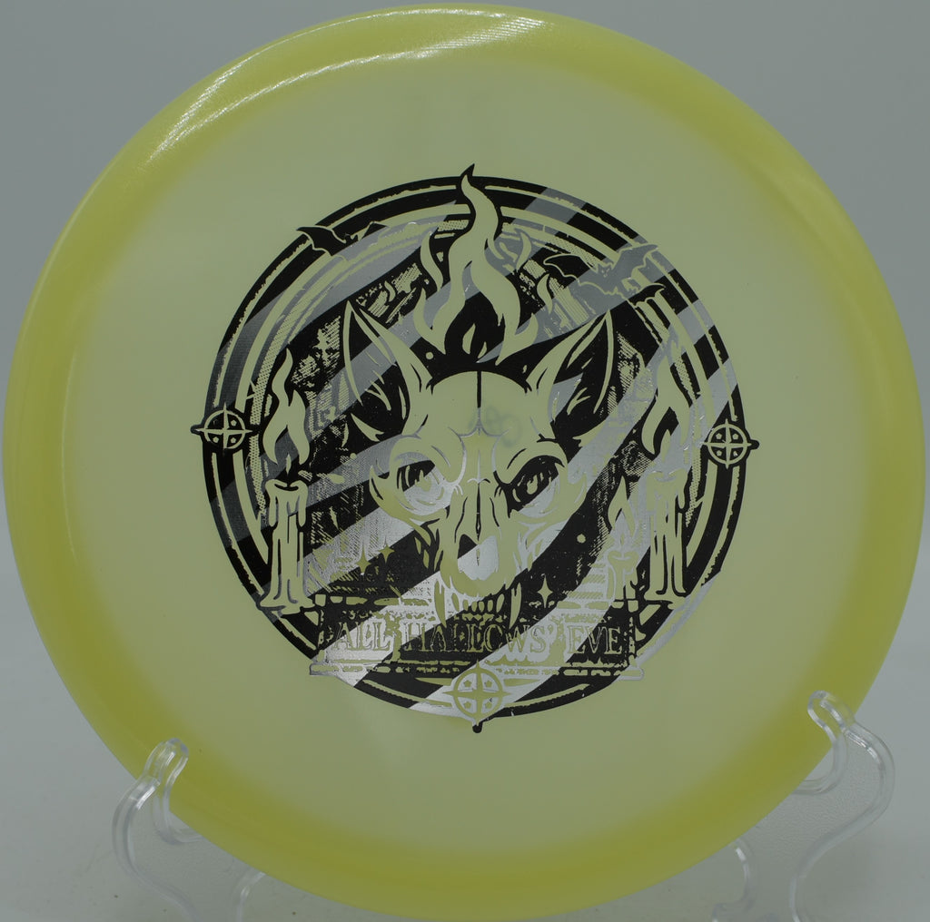 Champion Proto Glow Fox disc gliding on a clean hyzer-flip at Pier Park Disc Golf Course in Portland, Oregon