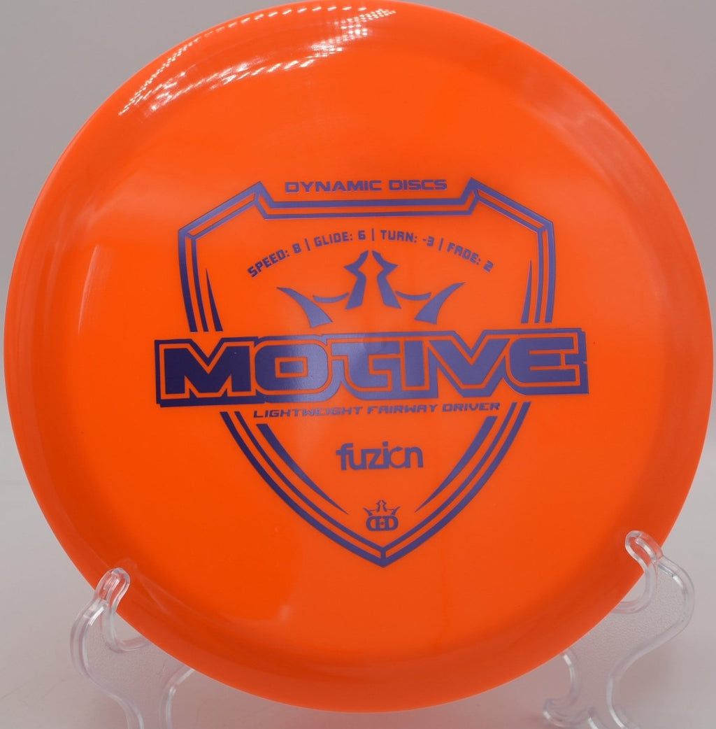 Dynamic Discs Fuzion Motive lightweight driver delivering easy distance at Milo McIver State Park Disc Golf Course Oregon