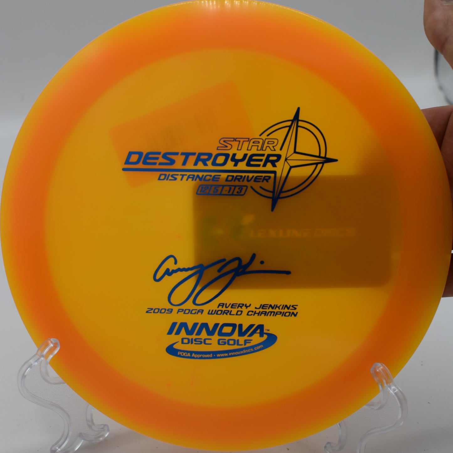 Exclusive 2 LINE AVERY 'STAR' DESTROYER (VERY CHAMPY) disc for advanced players, available locally in Tacoma, WA, and across the nation in California, Arizona, and New York.