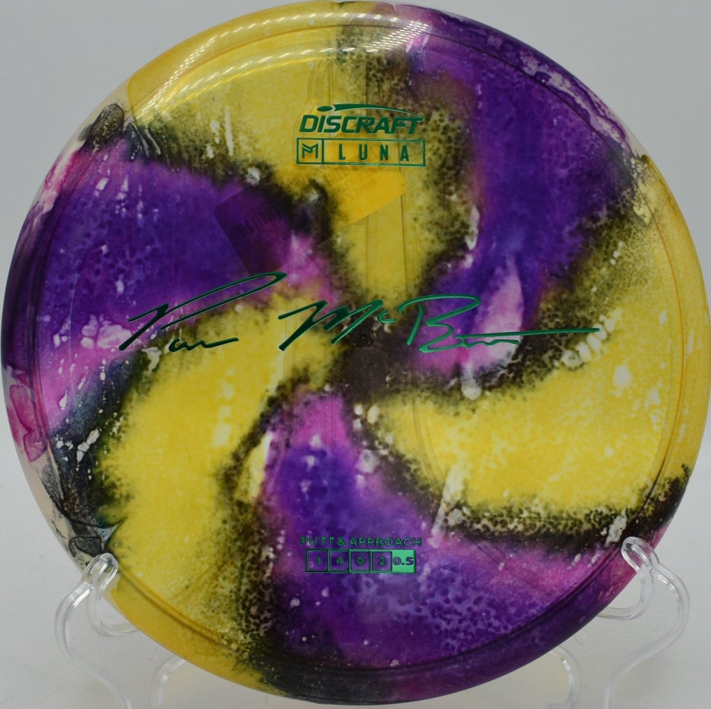 FlyDye Luna putter used in Utah with nationwide shipping for accurate short range approach shots