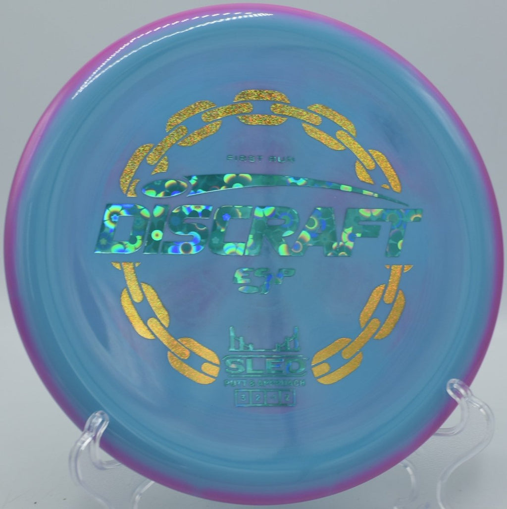 Discraft First Run ESP Sled straight putter approach at Hillcrest Farm Disc Golf Course in Bonshaw, Prince Edward Island