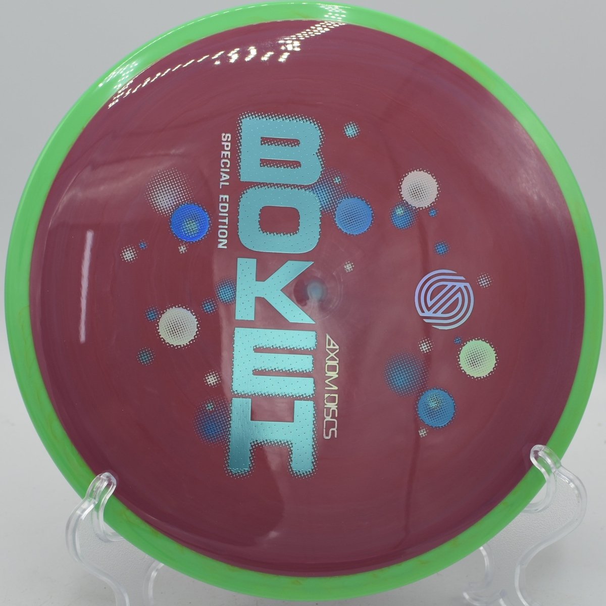 Axiom Neutron Bokeh featured at Oak Grove DGC, Pasadena CA for controlled backhand drives