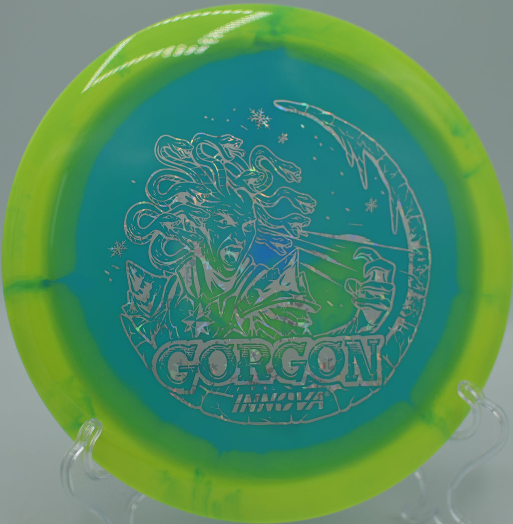 Holiday Gorgon firing an inside-line forehand at Trophy Lakes DGC in Johns Island, SC, flexing out perfectly into the landing zone.