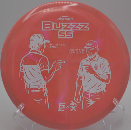 Ezra Aderhold & Robinson ESP Buzzz SS on a perfect line at Hornings Hideout Disc Golf Course in North Plains, Oregon.