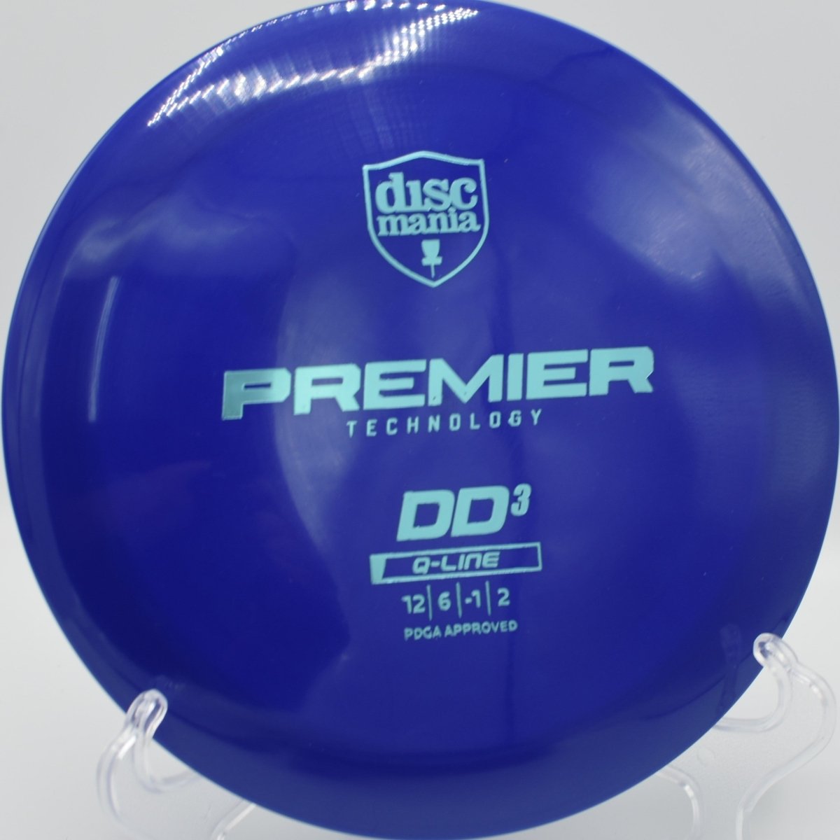 Discmania Q-Line DD3 displayed at Judson Mine DGC, Bessemer MI for elite power shots and wind-fighting stability