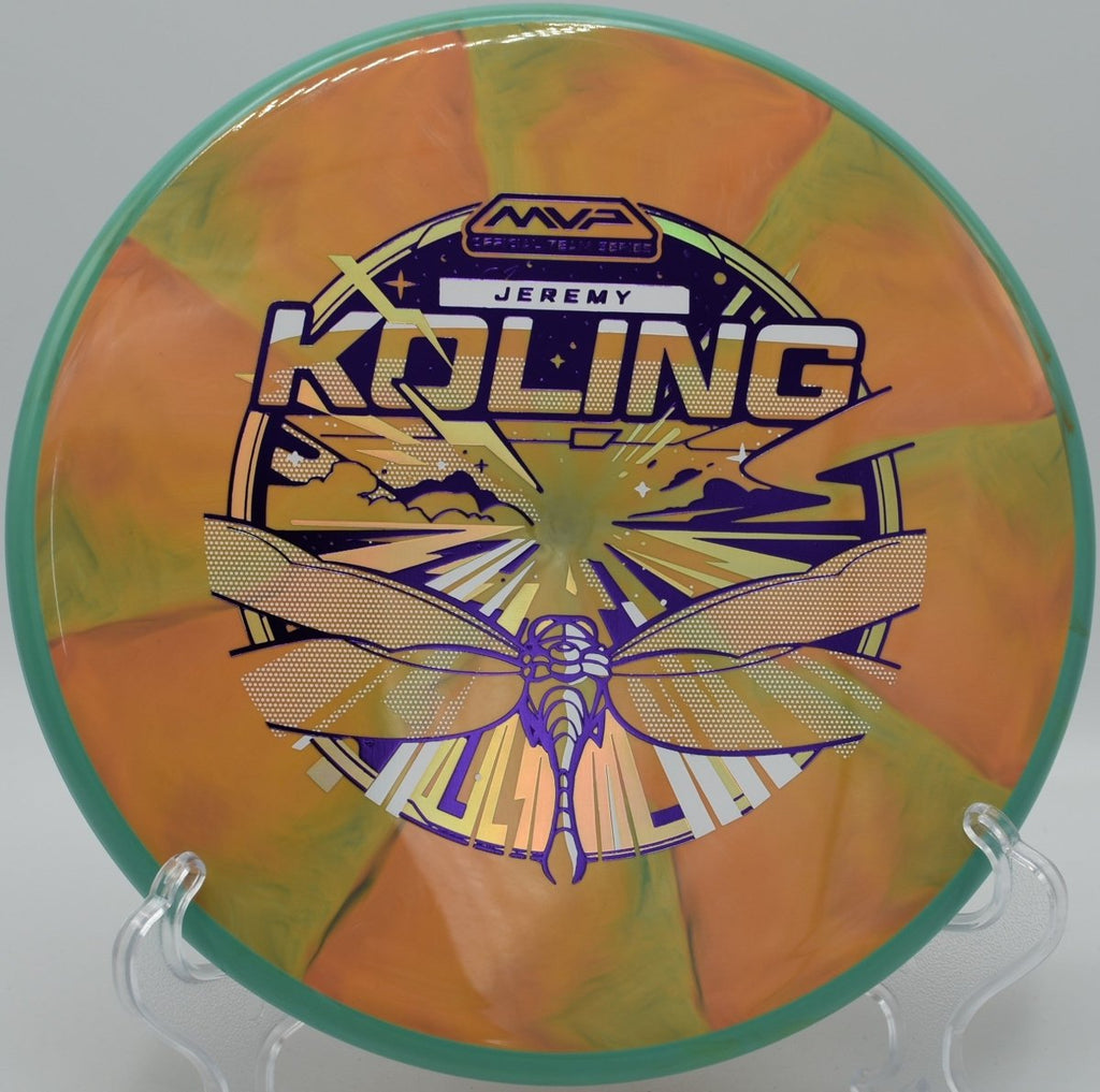 Cosmic Neutron Tempo accurate upshot in woods at Selah Lakeside Disc Golf Course in Talco, Texas