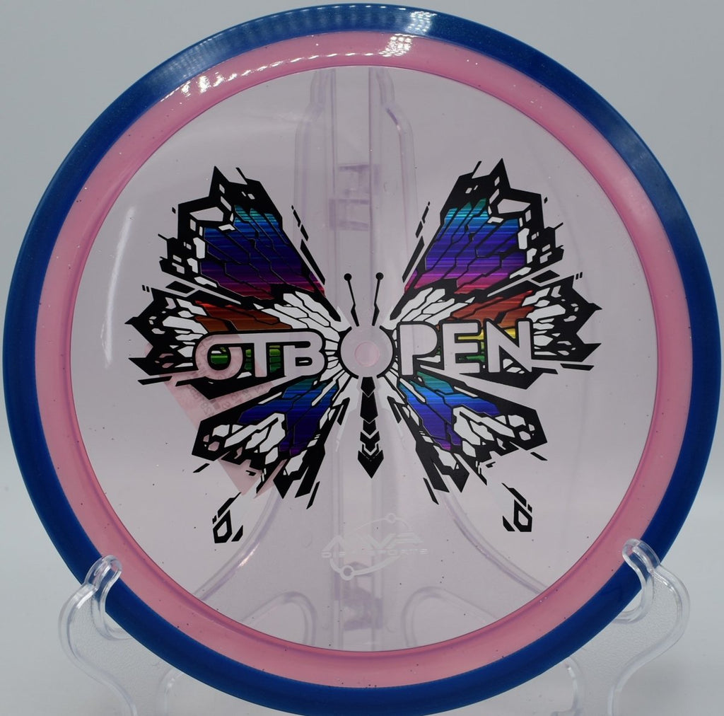 Prism Proton Insanity Soft controlled distance shot at Selah Lakeside Disc Golf Course in Talco, Texas