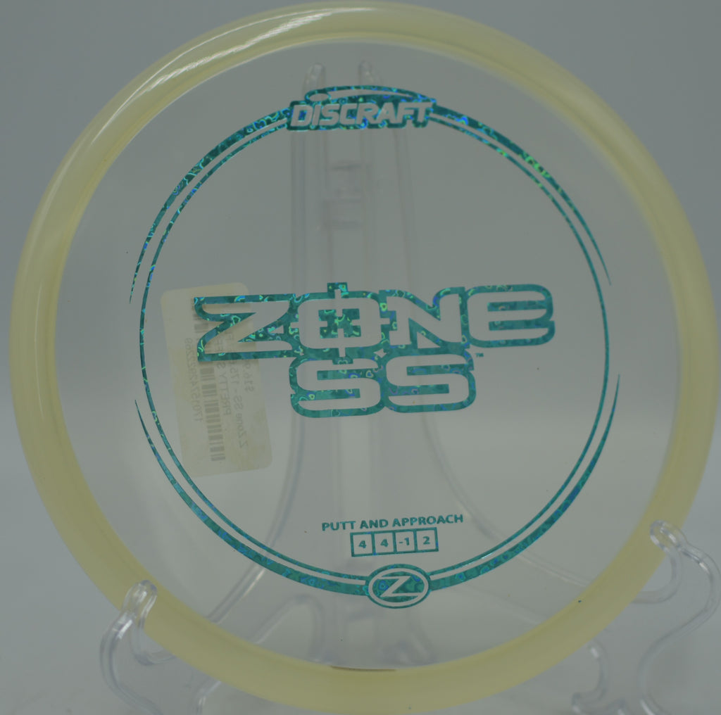 Z Zone SS landing softly on approach at Lincoln Ridge Disc Golf Course in Independence, Kentucky.