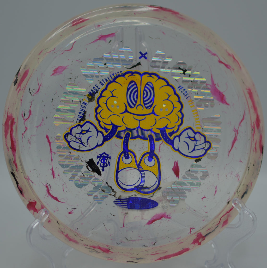 Vex Breaker Vessel ripping on a powerful forehand at Reedy Creek Disc Golf Course in Charlotte, North Carolina.