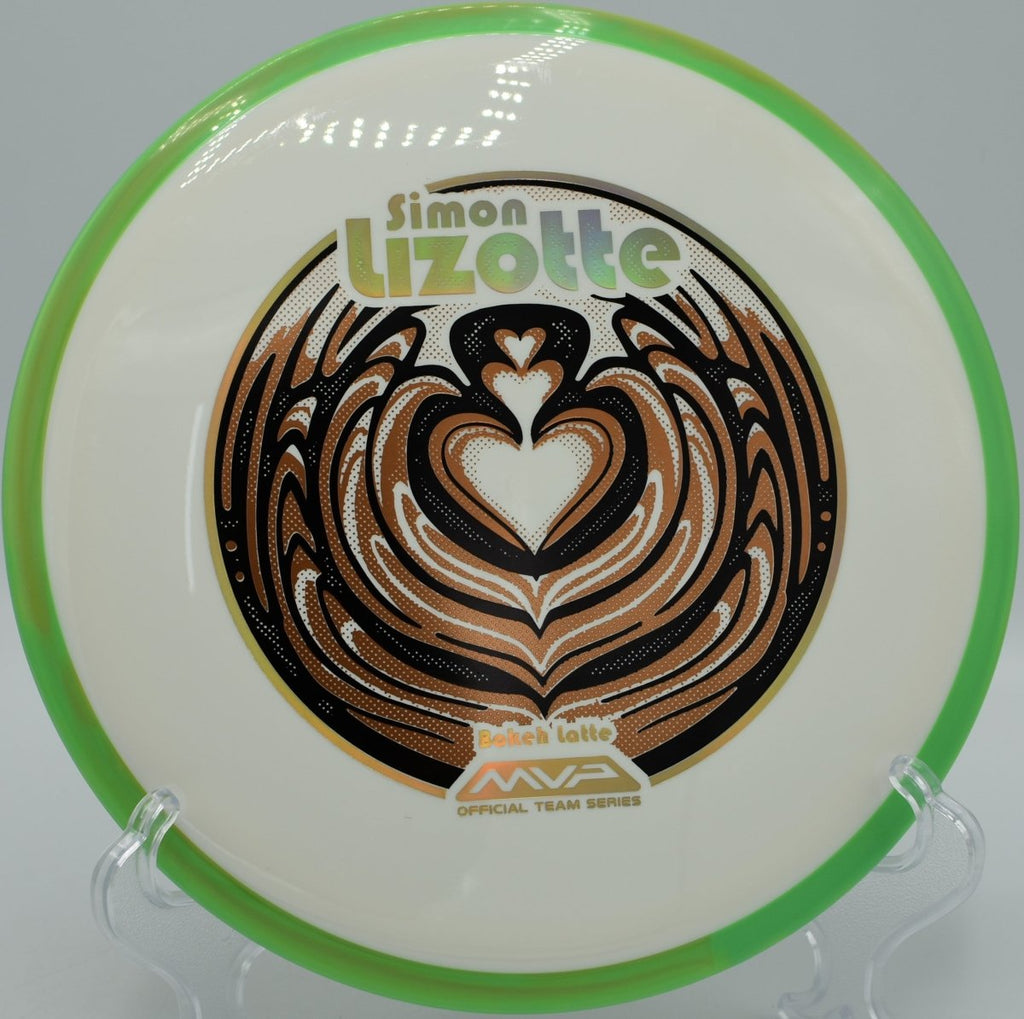 Simon Lizotte Neutron Bokeh controlled flex at Rivery Park Disc Golf Course in Georgetown, Texas