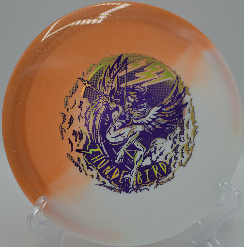 Innova Duo Thunderbird ripping through a headwind at Tamarack DGC in Hailey, ID, holding neutral before fading confidently.