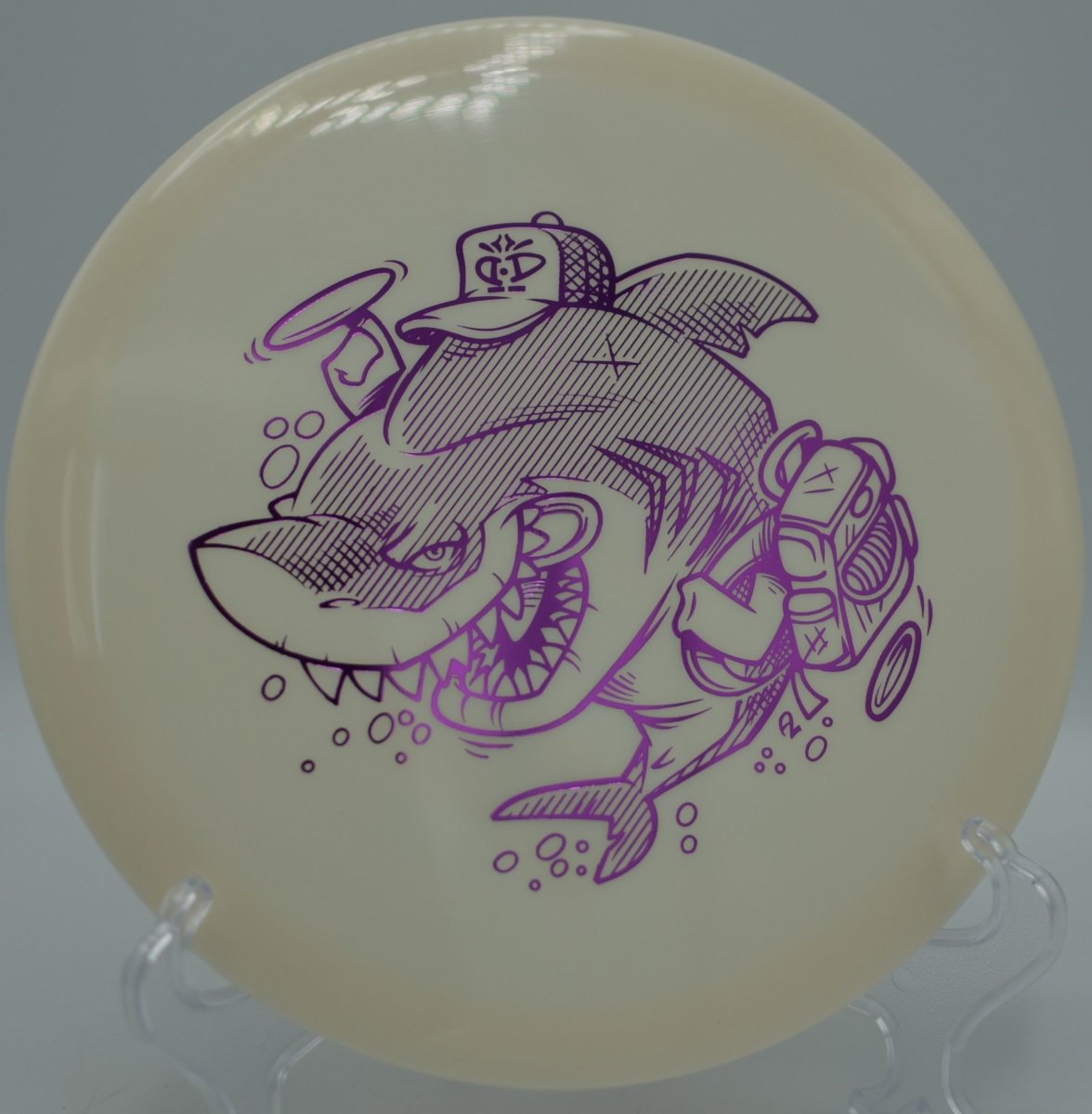 Fluid Justice Caddyshark overstable midrange favored by Texas players and across the United States