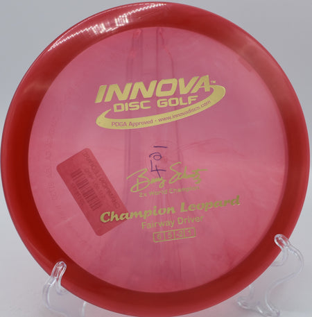 Champion Leopard floating toward the chains on Hole 10 at Sunset Ridge Disc Golf Course, Boise, Idaho.
