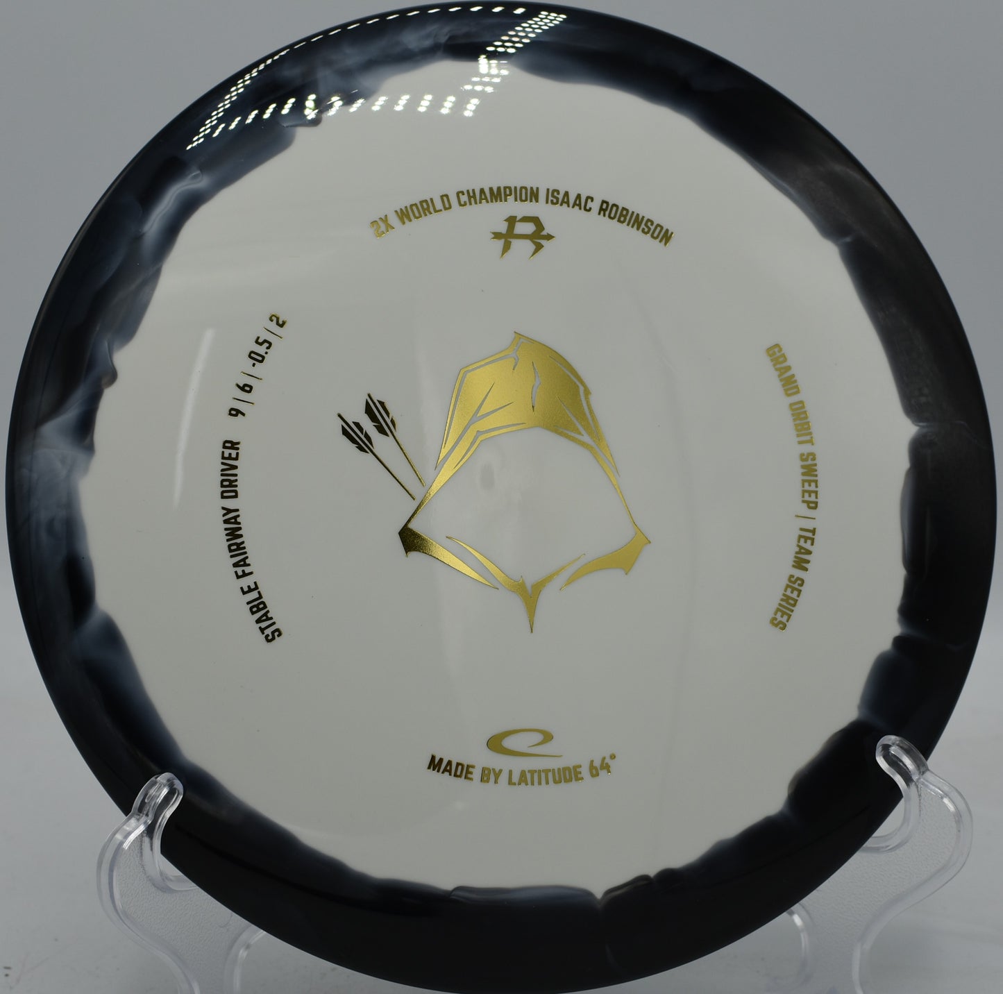 Forehand flex line with the Grand Orbit Sweep pushing out wide before fading back to center fairway at Northwood Black.

