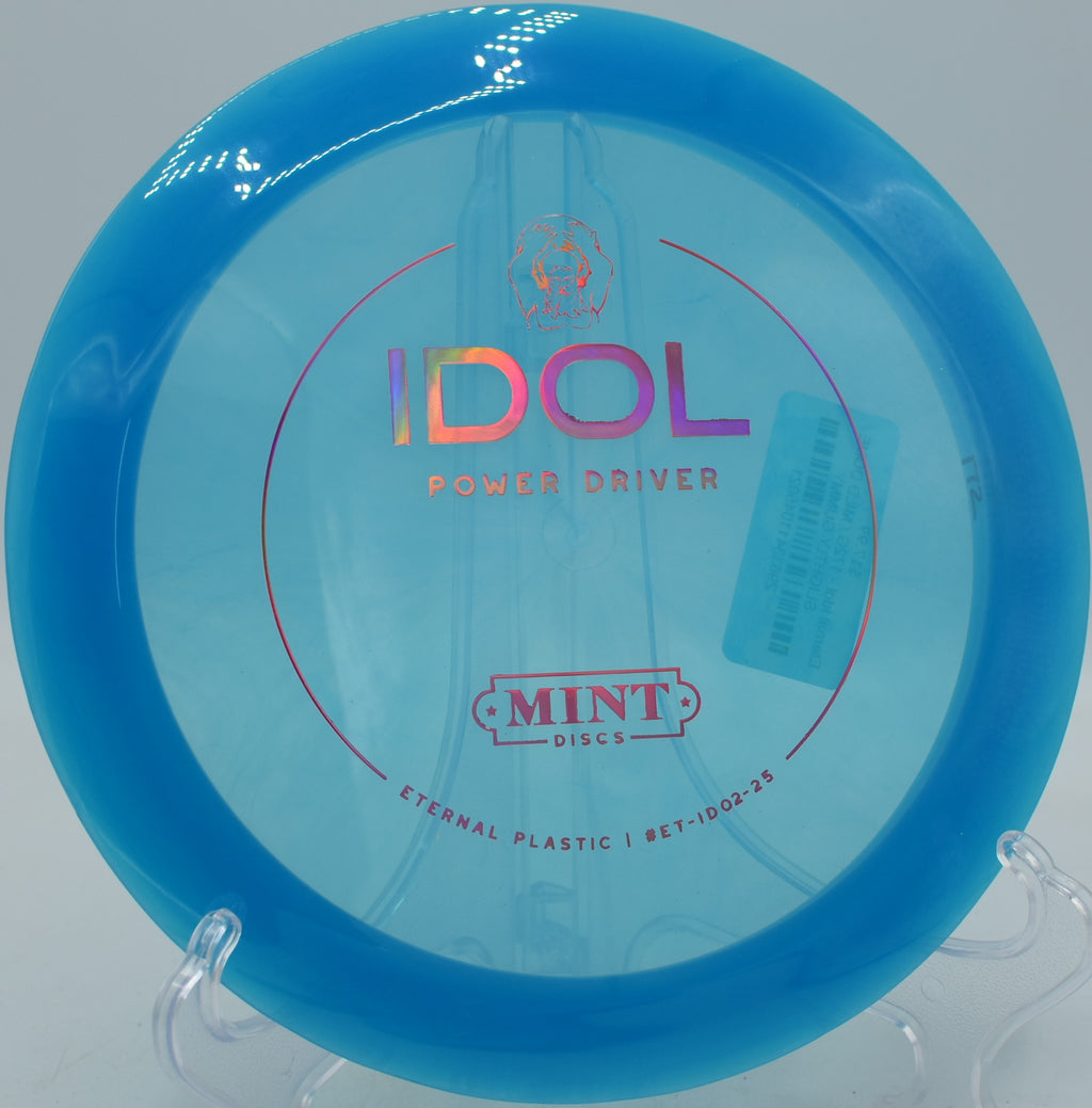 Mint Discs Eternal Idol stable distance driver ripping a long flex line at Maple Hill Disc Golf Course in Leicester, Massachusetts