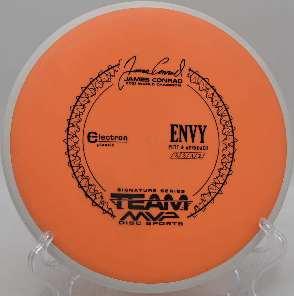MVP Electron Envy on a clean hyzer putt at Fountain Hills Disc Golf Course in Fountain Hills, Arizona.