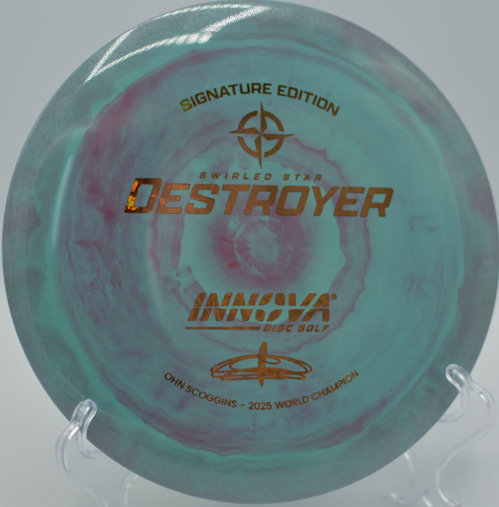 Star Swirled Destroyer Ohn Signature ripping a forehand bomb at Elk Creek DGC in Appomattox, VA, flexing out with a strong, reliable fade.
