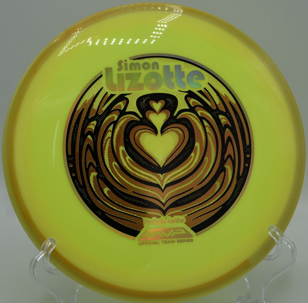 Neutron Bokeh distance driver ripping full flex line with late fade bite at Redwood Curtain DGC in Arcata, CA