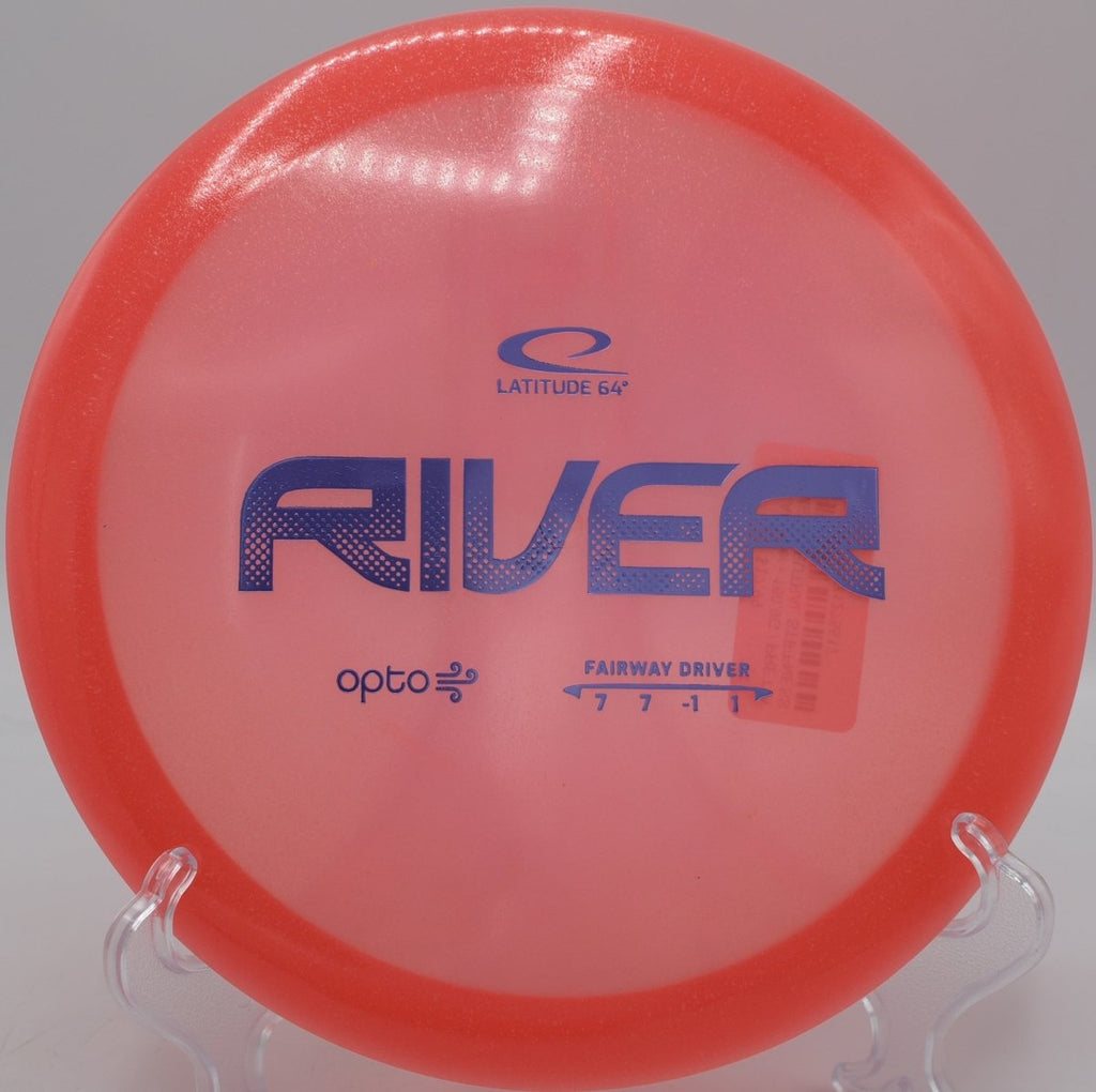 Latitude 64 Opto Air River lightweight fairway driver carrying long at Brackett’s Bluff Disc Golf Course in Kingsport Tennessee