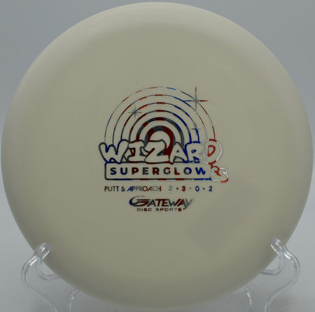 Gateway SB Wizard approach on tight gap at Idlewild Disc Golf Course in Burlington, Kentucky