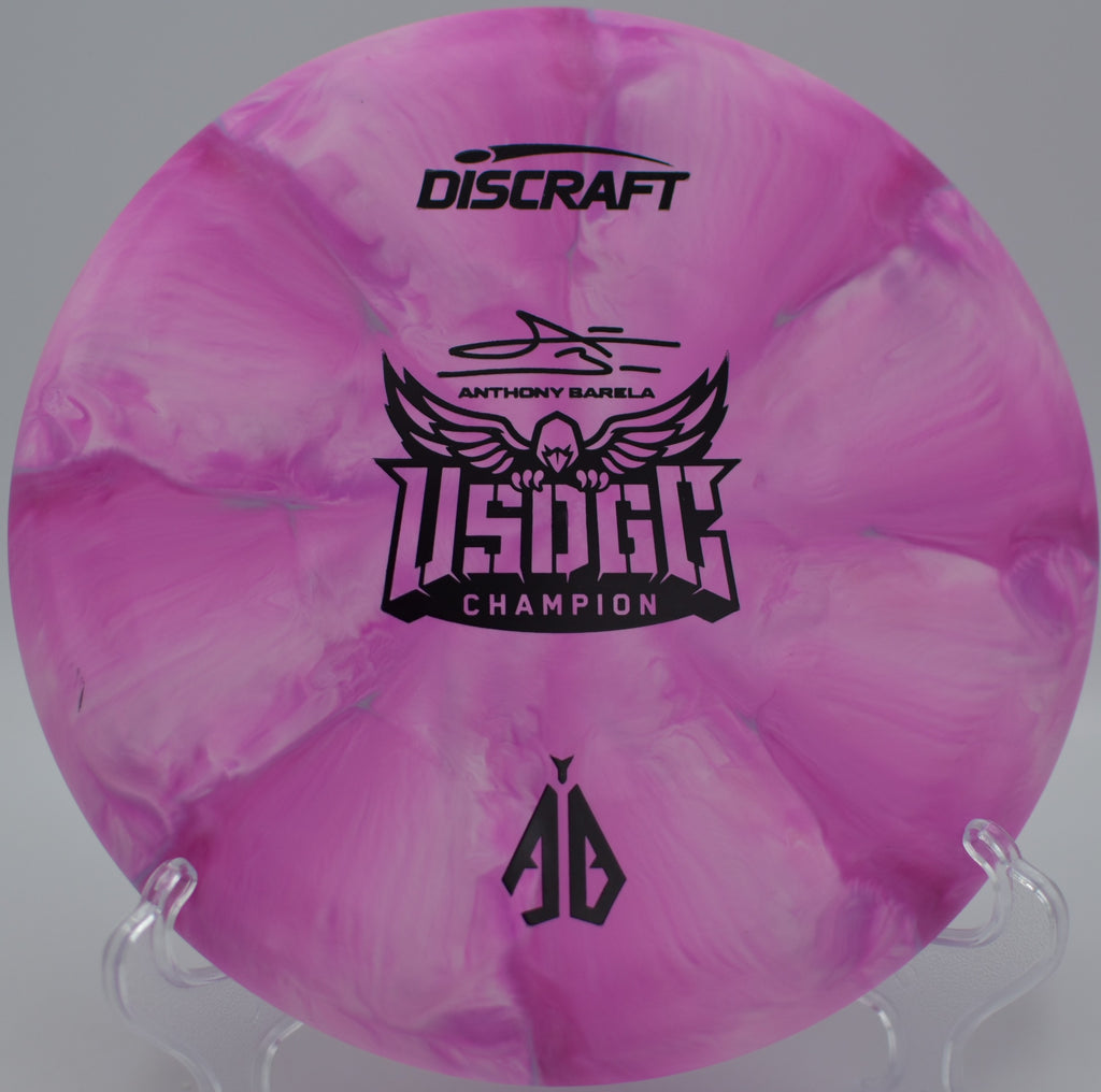 CT Swirl Focus in the grass at Lizard Peak DGC in Pocatello, ID, ideal for short, accurate tee shots.