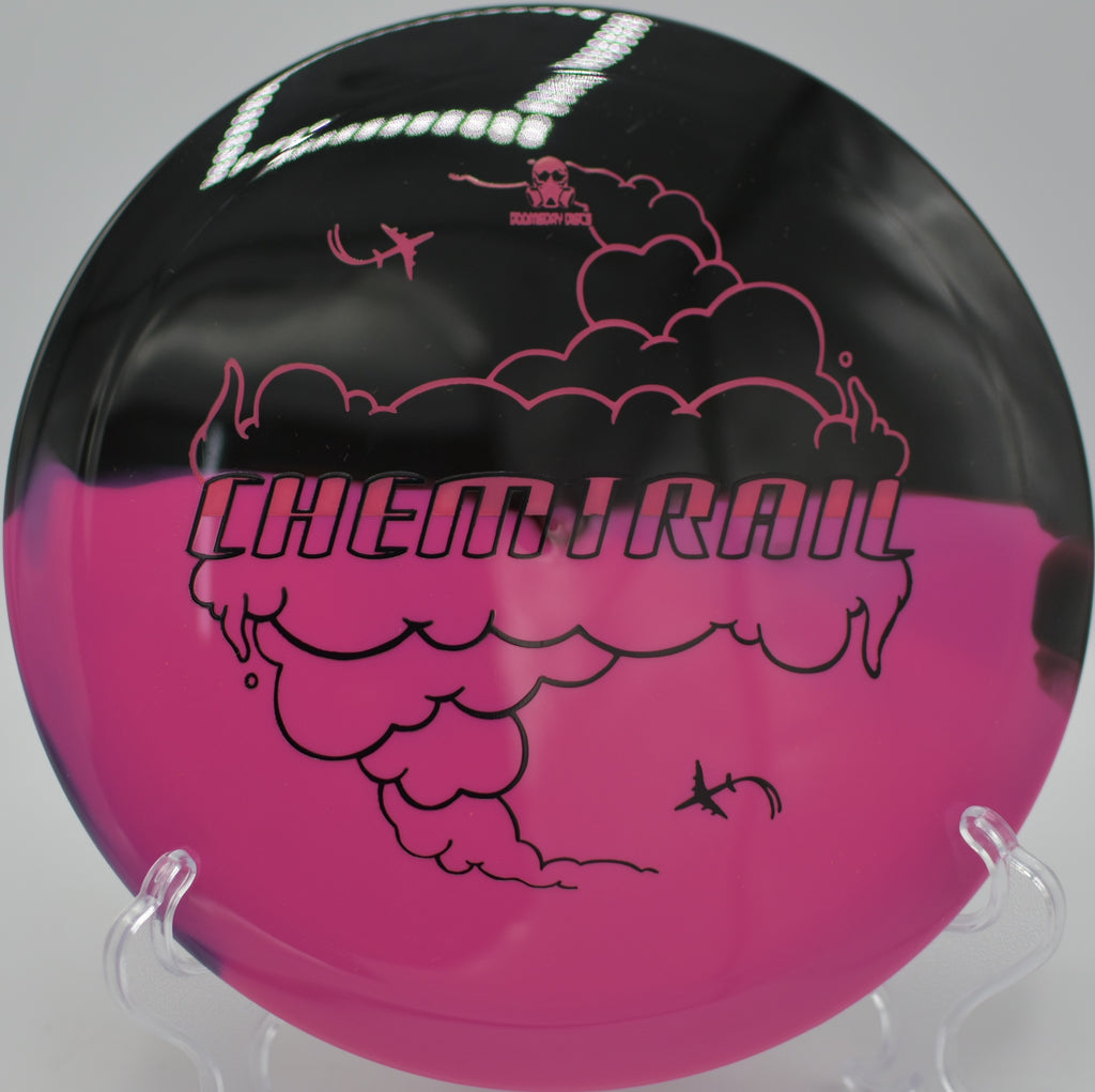 Retina Chemtrail drifting on a turnover at The Sinks Disc Golf Course in Chattanooga, Tennessee.