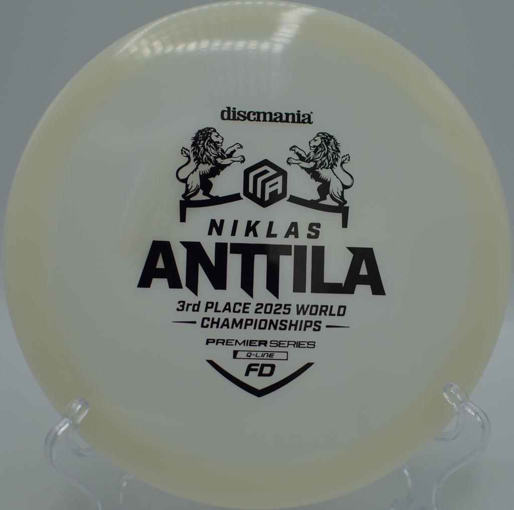 Premier Series FD Q-Line gliding endlessly on a tunnel shot at Blue Ribbon Pines Disc Golf Course in East Bethel, Minnesota.