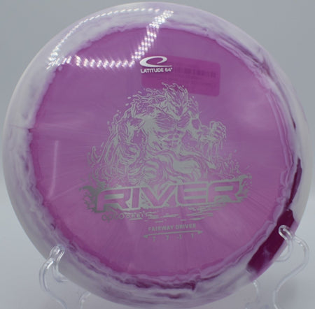 Latitude 64 Opto Orbit River displayed at Brewster Ridge DGC, Jeffersonville VT for precise wooded shots