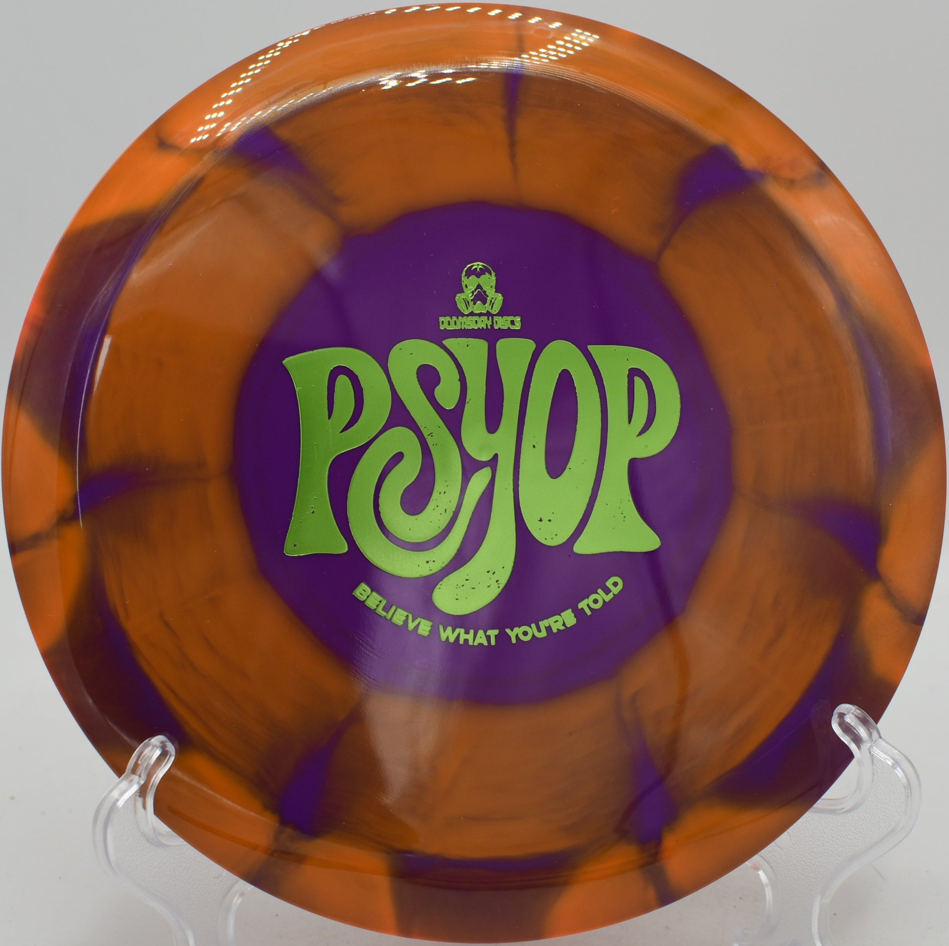 Doomsday Discs Psyop carving flex shot at Idlewild Disc Golf Course in Burlington, Kentucky