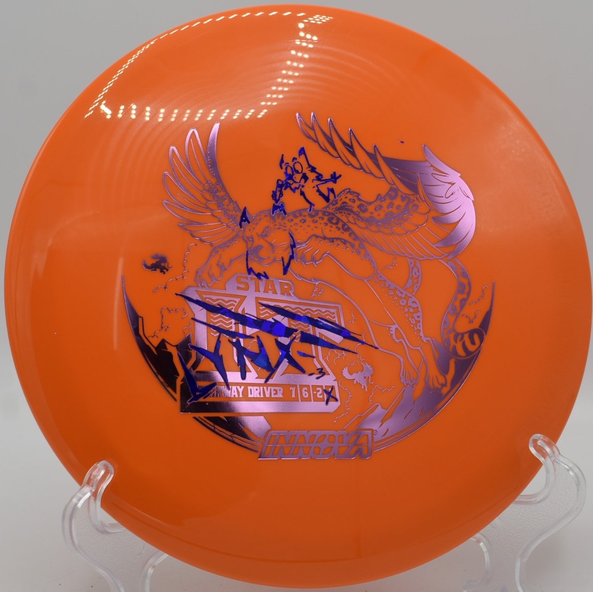 Star Lynx understable fairway driver gliding straight down a tight tunnel shot at Sandy Hollow Disc Golf Course in Rockford, Illinois