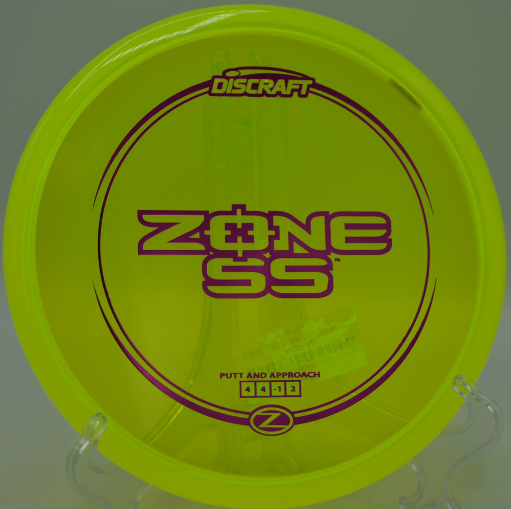 Z Zone SS carving a flat approach at Kaposia Park Disc Golf Course in South St. Paul, Minnesota.