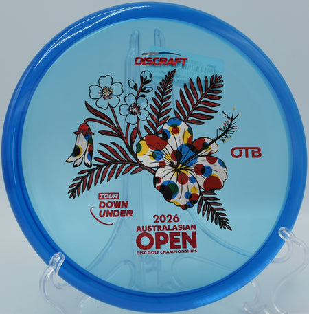 CryZtal FLX Zone SS flat forehand approach holding straight line at Maple Hill DGC in Leicester, MA