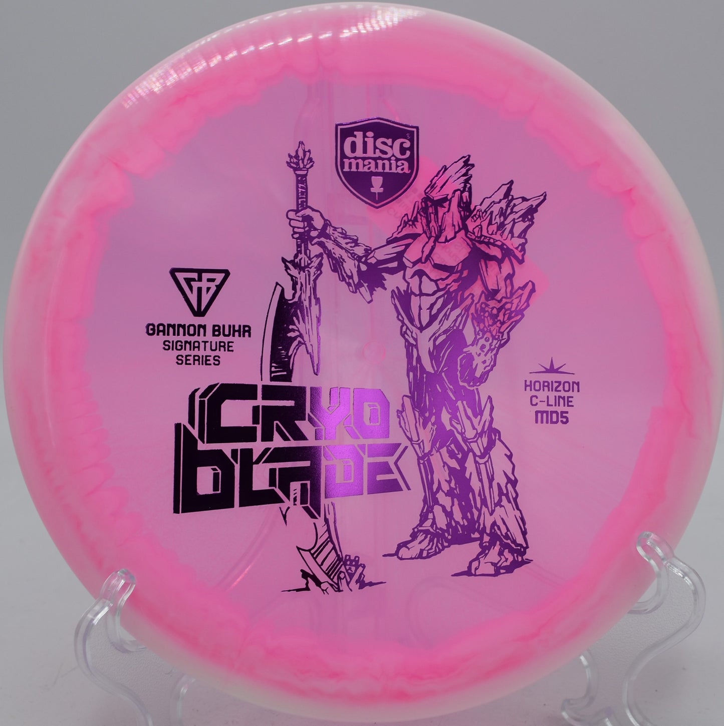 Gannon Buhr MD5 Cryo Blade edition skipping to the pin at Maple Hill Gold in Leicester, Massachusetts