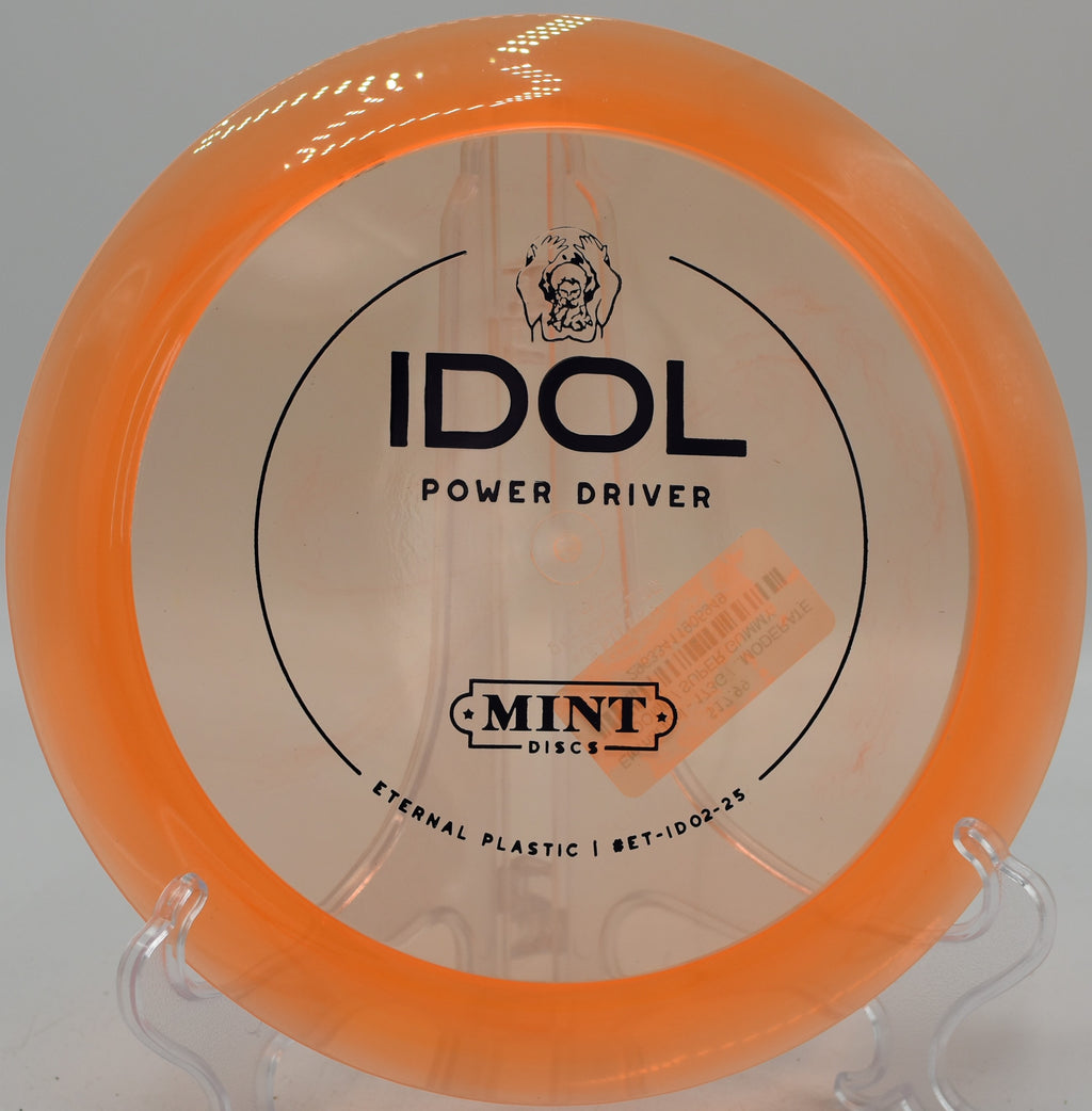 Mint Discs Eternal Idol disc ripped off the tee at Brewster Ridge Disc Golf Course in Smugglers’ Notch, Vermont